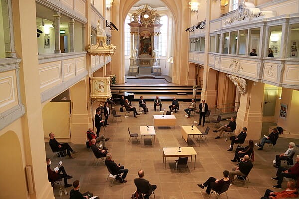 Die Veranstaltung im Tivoli setzt den Bürgerdialog am 26. Mai in der Nikolaikirche fort. Foto: Christian Möls